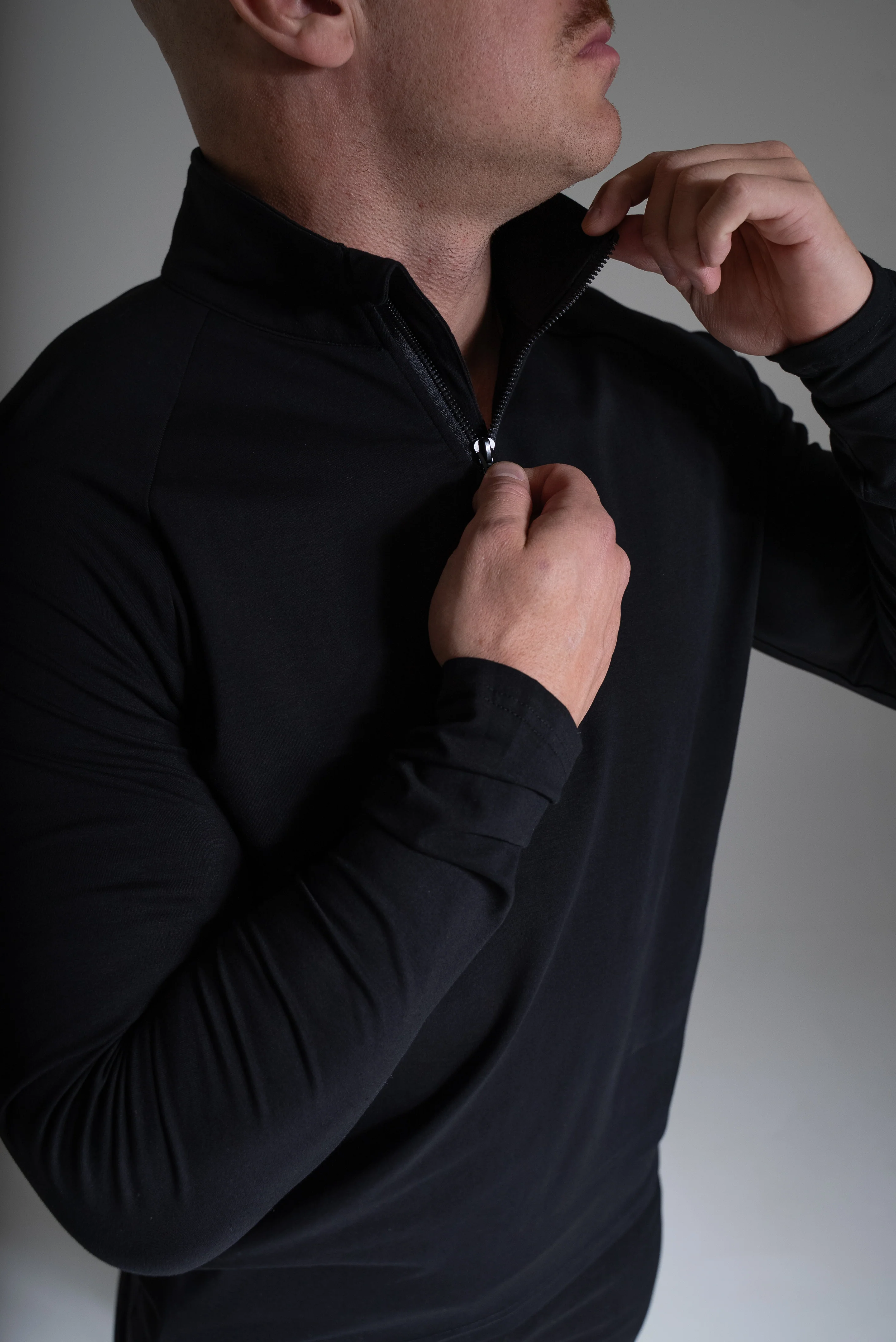 Miesten Basic highneck pitkähihainen musta - Image 3