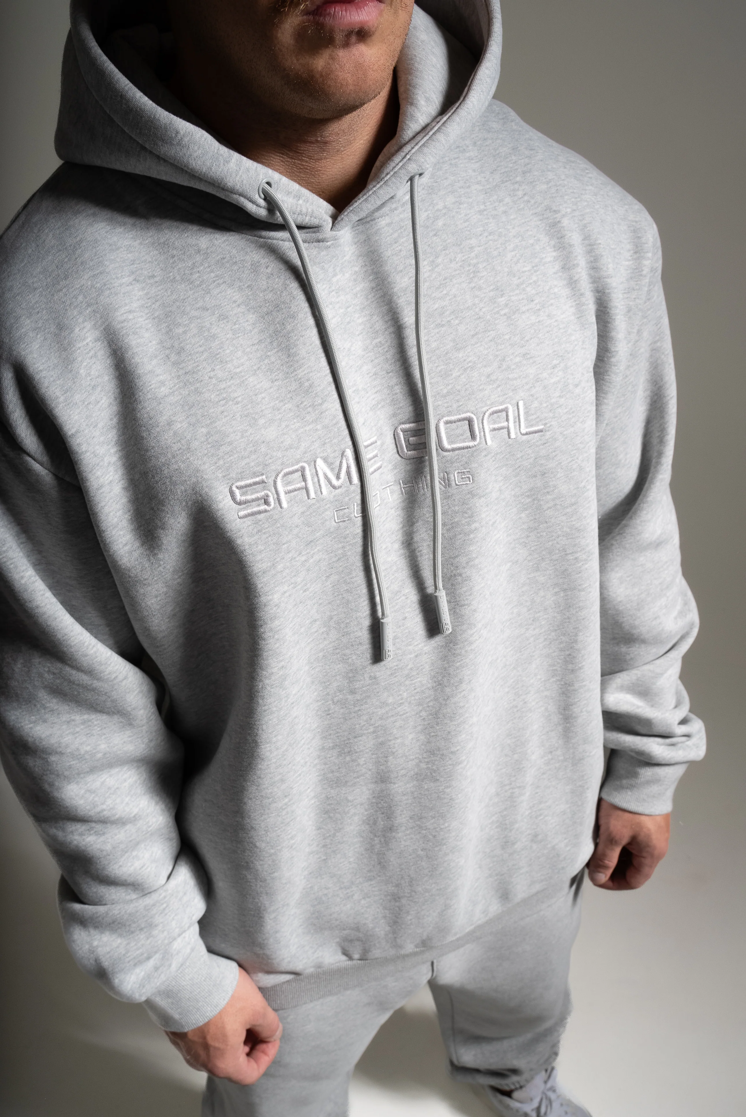 Heavy oversize huppari harmaa - Image 4